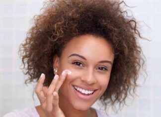 $10 Eye Cream Review: Shoppers Rave About Firming Effects on Crepey Skin & Wrinkles news-14092024-102928