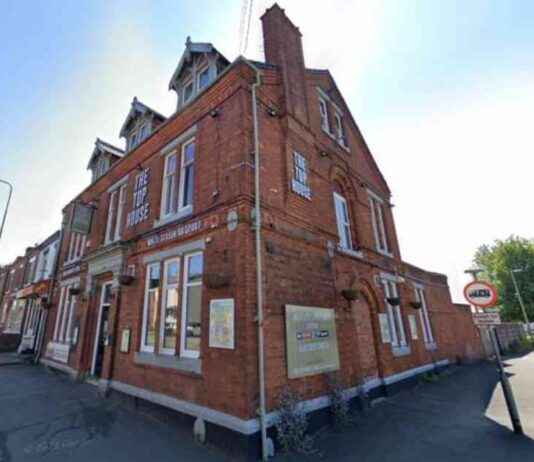 Arrested Pub Burglary Suspect Caught at Heathrow Airport news-15092024-194223