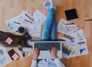 Restrict Employers Contacting Staff After Hours Gains Public Support news-21092024-140031