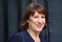 Chancellor Rachel Reeves Contemplates Raising Alcohol Duty in Budget news-21092024-161010