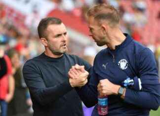 Nathan Jones Takes Blame for Charlton’s Poor First-half Performance vs Blackpool news-21092024-211754