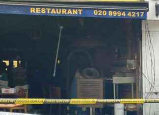 Rescue Operation Saves Six People from Overnight Restaurant Explosion news-22092024-012023