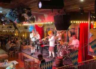 London Oktoberfest: Two-Week Extravaganza with Free Pints news-22092024-052243