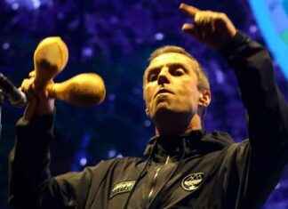 Liam Gallagher Claps Back at Fans Mocking Mini-Set in Fiery Response news-22092024-213559