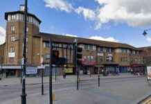 Transforming Offices into Adult Gaming Centre: Havering Council Considers Proposal news-23092024-034539