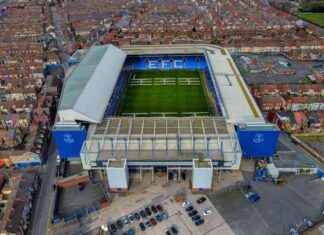 Crystal Palace Co-Owner John Textor Outbid in Everton Bid – Friedkin Group Acquires Premier League Team news-24092024-081559