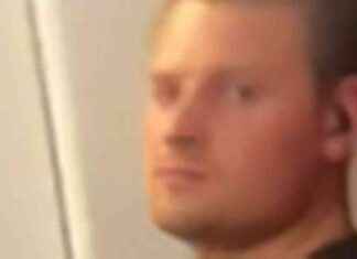 Man Exposes Himself on Train: Police Seek Suspect news-24092024-101701