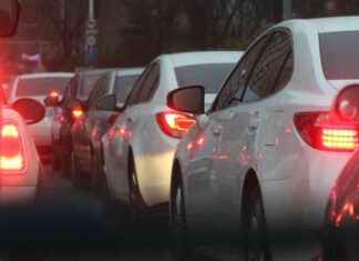 Crash on Main Road Causes Traffic Delays: Live Updates & Traffic Information news-24092024-102005