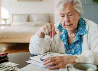 UK Pensioners and Expats Eligible for £200 DWP Payment Soon news-24092024-121758