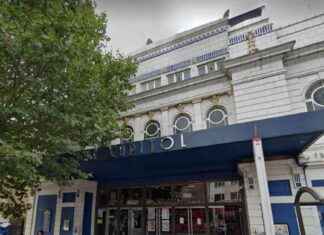 Historic Pub Transformation Threatens New Cinema Plans news-25092024-154637