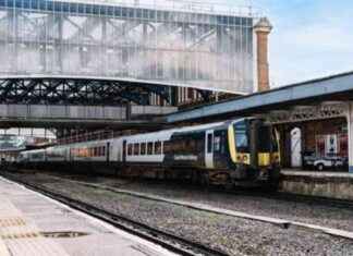 Train workers in London accept pay offers, ending strike action – London Business News news-25092024-200318