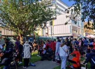 Kids Successfully Close Street Near School for Safety Concerns news-26092024-051645