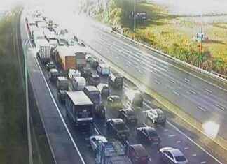 M25 Closed Due to Serious Crash: Live Updates news-26092024-112922