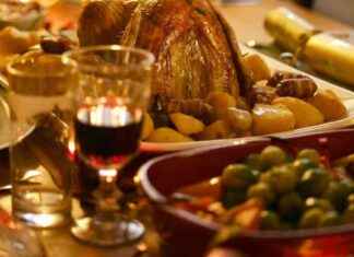 M&S Christmas Food To Order 2024: Turkey Starting at £30 news-26092024-182413