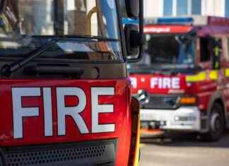 House Fire Destroys Entire First Floor of Three-Storey Building news-27092024-180009