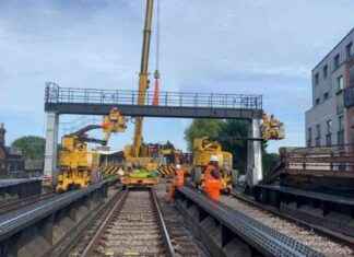 Half-Term Disruptions: South London Rail Passengers Advised to Prepare news-27092024-201032