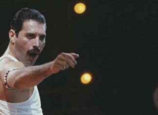 Rare Freddie Mercury Handwritten Lyrics Auction: Up to £150,000 news-01112024-002952