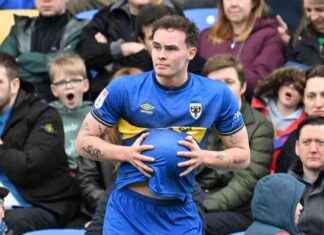 Ex-Crystal Palace & Wimbledon Defender Back in National Team news-09102024-225004