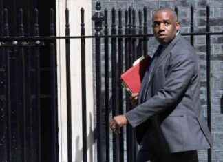 Iranian Military Officials Sanctioned by UK for Violating Human Rights | London Business News news-15102024-025240