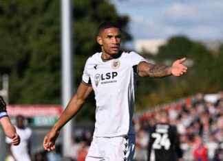 Bromley vs Tranmere Team Line-Ups: Woodman Sticks with Unchanged Side from Fleetwood Draw news-19102024-163756