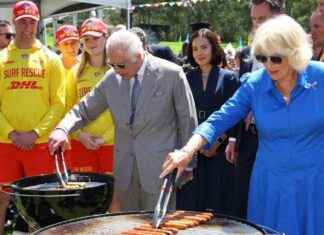 Royal Tour: Charles and Camilla Grill Sausages in Australia news-22102024-084118
