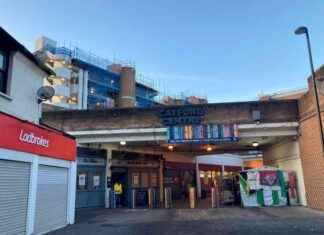 Recovering £1.3 Million Debt from Struggling Catford Shopping Centre Businesses news-23102024-112412