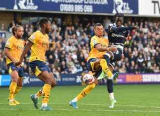 Millwall to Assess Fitness of Romain Esse and Femi Azeez After Win news-24102024-053010