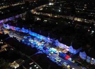 Family in Critical Condition after Brutal Dagenham Stabbing news-26102024-043251