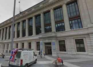 Legal Threat: Union Warns Company Against Breaking Strike with Agency Workers news-29102024-064246