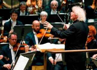 Experience the Magic of Live Orchestra: ‘Outstanding’ School Encourages Students to Check it off Their Bucket List news-01112024-213310