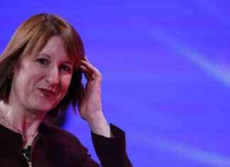 Rachel Reeves Unveils Comprehensive Pension Reform Proposal news-04112024-061230