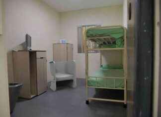 Exhibition of Artwork by Wandsworth Prison Inmates: A Sneak Peek news-16112024-122655