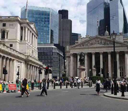 Reopening Dangerous Junction to Black Cabs: Trial Details Agreed news-19112024-231815