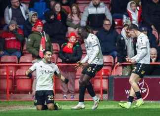 Bromley Manager Woodman Reflects on Heartbreaking Walsall Late Equalizer news-27112024-225100