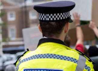 East London Shooting: Man Hospitalized, Two Arrested news-29112024-121800