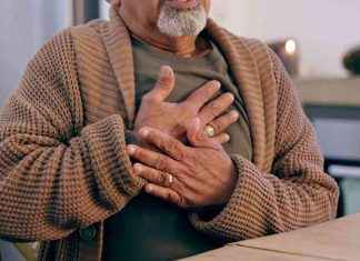 Elderly Care Home Resident Dies from Choking Incident: Investigation into Faulty Phone Lines elderly-care-home-resident-dies-from-choking-ncident-nvestigation-into-faulty-phone-lines