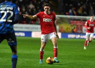 Explaining Conor Coventry’s absence: Nathan Jones provides insights into draw at Lincoln City explaining-conor-coventrys-absence-nathan-jones-provides-insights-into-draw-at-lincoln-city