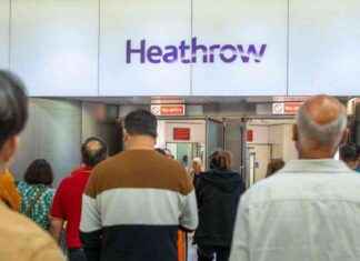 Heathrow Airport Flights Cancelled Due to Severe Wind Conditions heathrow-airport-flights-cancelled-due-to-severe-wind-conditions