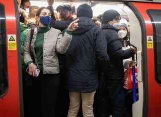 London Rush Hour Update: Tube Line & Overground Delays london-rush-hour-update-tube-line-overground-delays