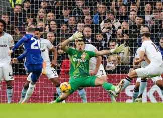 Chelsea Dominates Aston Villa in 3-0 Victory, Keeping Pace with Arsenal news-02122024-001650
