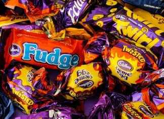 Save £13 on Cadbury’s Christmas Hamper: A Shopper’s Guide news-03122024-140740