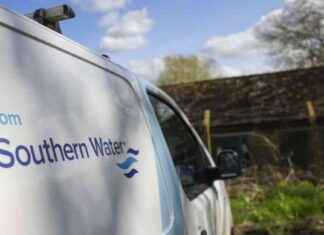 Water Supply Disruption: Thousands of UK Homes Affected by Southern Water Fault water-supply-disruption-thousands-of-uk-homes-affected-by-southern-water-fault