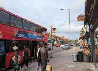 New Bus Shelters Coming to Croydon: A Long-Awaited Upgrade new-bus-shelters-coming-to-croydon-a-long-awaited-upgrade