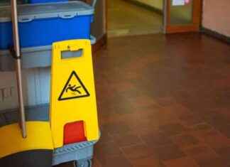 Improve Workplace Efficiency with Professional Cleaning Services in London mprove-workplace-efficiency-with-professional-cleaning-services-in-london