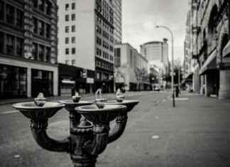 The Crown And Shuttle Shoreditch High Street London Bar Guide The Crown And Shuttle Shoreditch High Street London Bar Guide