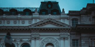 West End Shows London: Discover Must-See Spectacles & Hidden Gems