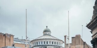 The Royal London Hospital: Discover Its Life-Saving Secrets Today