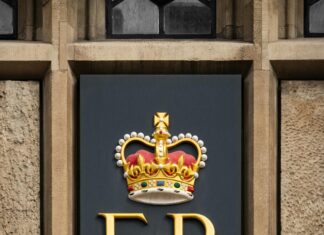 CitizenM Tower Of London: Discover Luxury Stays Near History