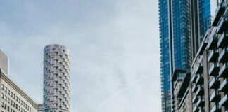 Hilton London Canary Wharf: Discover Luxury and Unmatched Comfort