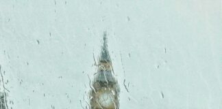 Travelodge London Central City Road: Why Stay Here for Ultimate Comfort?